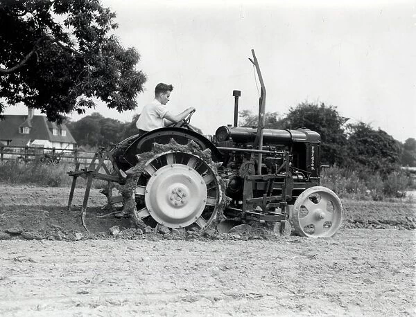 Tractor Ploughing at Halnaker - 23 July 1945
