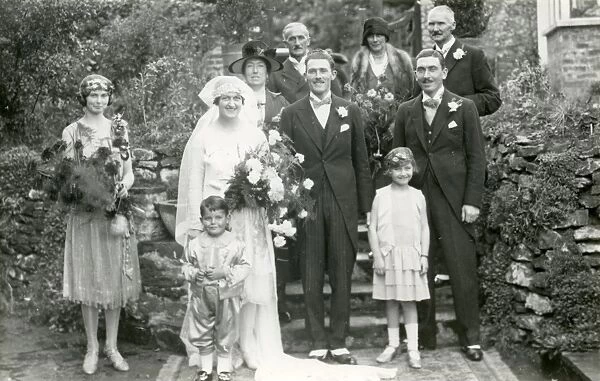 Wedding group at Fittleworth, September 1927