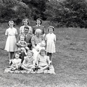 A big family - June 1943