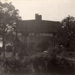 Cottage near Barnes Green, 1910 Cottage near Barnes Green, 1910