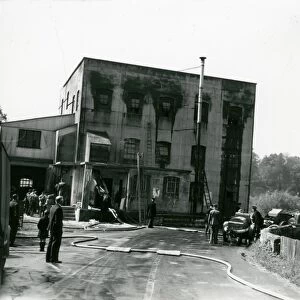 Coultershaw Mill after a fire, Petworth, 16 May 1946