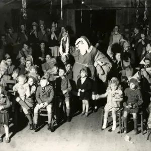 Duncton Childrens Christmas Party - December 1947