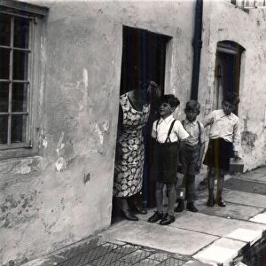 Evacuees outside a ladies house, September 1939