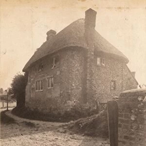 An old thatched cottage in Steyning, 1912
