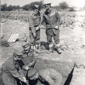 Royal Engineers bomb disposal team at work, [Mar 1941]