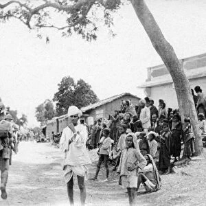 RSR 2 / 6th Battalion, Natives watching the march of the 6th Royal Sussex, Kenkeri, India 1916