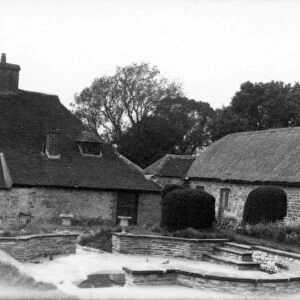 The White House, Amberley, garden view, May 1928