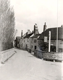 Houses Prints: The Anchor Bleu Public House, Bosham, 1933