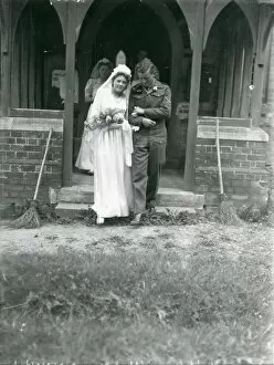 Images Dated 14th August 2013: Bride and Groom in church doorway, May 1947