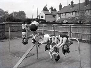 Images Dated 17th September 2014: Children on climbing frame in Lancastrian Infants School, Chichester, May 1956
