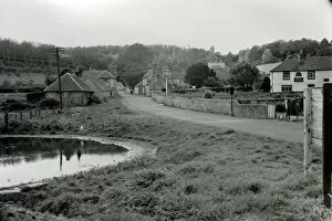 Images Dated 9th July 2015: Compton & West Marden - October 1948