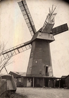 Cripplegate: windmill, 1908