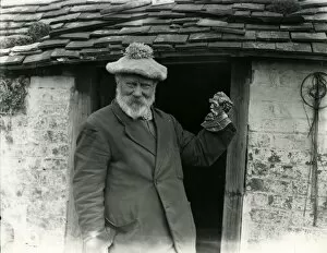 Images Dated 17th September 2014: Elderly man with beard posing in doorway, March 1938