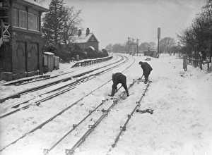 Fishbourne Signal Box in the snow