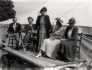 Hats Prints: Fittleworth Flower Show, August 1949
