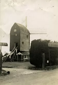 Images Dated 20th August 2012: High Salvington Windmill, early 20th century