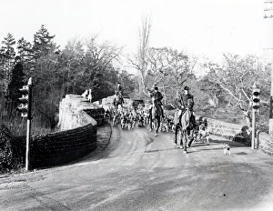 Leconfield Hounds passing over Stopham Bridge - December 1938 Leconfield Hounds passing over Stopham Bridge - December 1938
