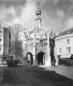Market Cross, with traffic policeman, at Chichester. 1940s