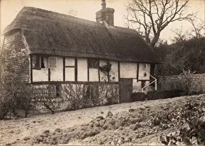 Images Dated 22nd January 2014: An old cottage at Glynde
