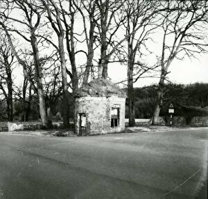 Images Dated 2nd July 2015: The Old Toll Gate House at Ashcombe - 24 March 1948