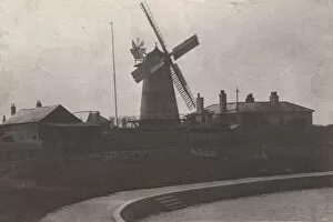 John Fletcher Collection - 'Wanderings in Sussex' Collection: The old windmill on Littlehampton seafront, 1903
