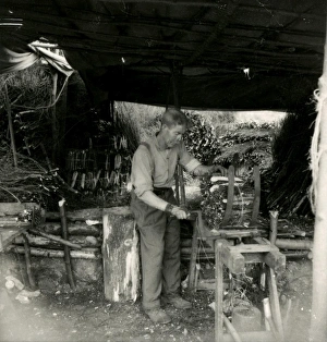 Pimpmaker at Work - May 1948