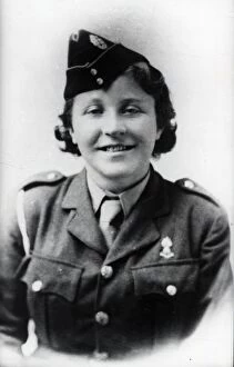 Images Dated 20th April 2015: Portrait of an Auxiliary Territorial Service young woman - about 1944