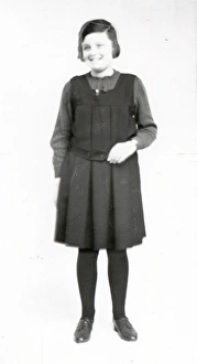 Fashion Prints: Portrait of an Evacuee - March 1940