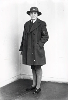 Wartime Prints: Portrait of a Land Army Girl - 2 December 1943