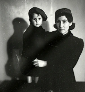 Portrait of a mother and child -December 1941