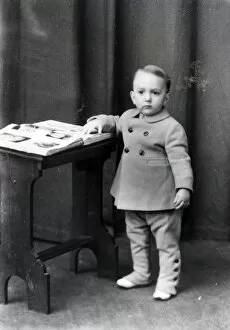 Images Dated 16th April 2015: Portrait of a young child - 10 Feb 1944