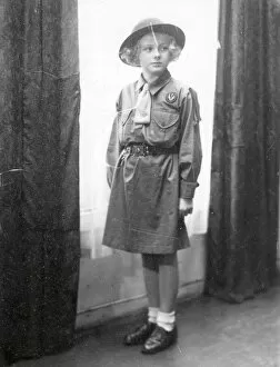 Images Dated 13th April 2015: Portrait of a young Girl Guide - 1 December 1943