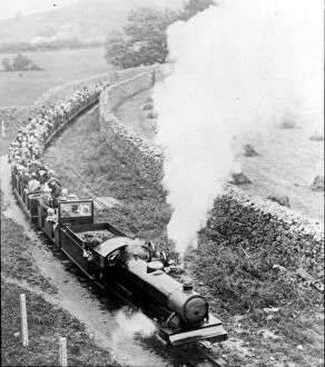 Ronald Shephard Railway Collection: Ravenglass & Eskdale Railway c. 1930