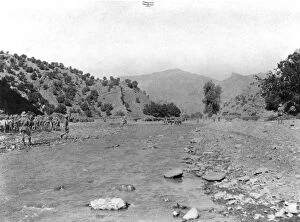 Images Dated 24th October 2014: RSR 2 / 6th Battalion, Aeroplane and troops, Waziristan 1917