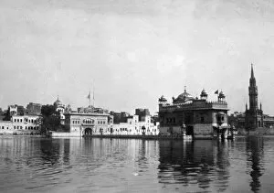 Royal Sussex Regiment Collection: RSR 2 / 6th Battalion, The Golden Temple, Amritsar