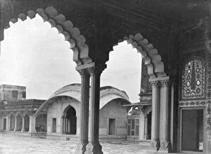 Images Dated 30th January 2015: RSR 2 / 6th Battalion, Palace of Mirrors, Fort Lahore 1917-18