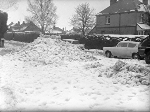 Snow scene in Clay Lane, Fishbourne, Sussex