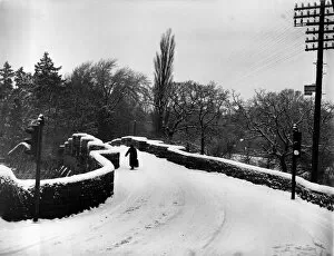Rural Collection: Stopham Bridge in snow, 1938