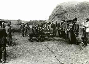 Images Dated 2nd July 2015: Sugar Beet Demonstration at Selham - May 1948