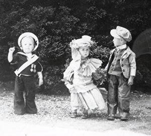 Child Prints: Sutton and Bignor Fete - June 1941