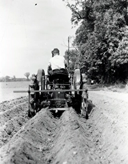 Tractor Ploughing at Halnaker - 23 July 1945